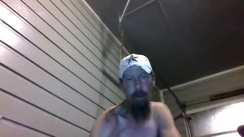 elwooood7 online show from 09-19-25, 10:27