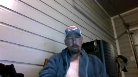 elwooood7 online show from 08-09-26, 11:48