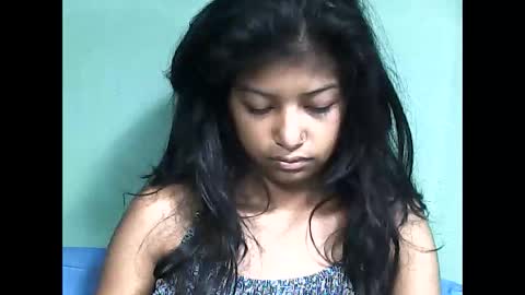 Snapshot of elynah195043 chatting on 06-02-26, 03:19 elynah195043 online show from 06-02-26, 03:19