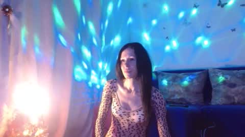 Elisa online show from 01-05-26, 08:45