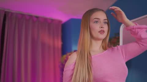 Elyssa online show from 03-30-26, 07:04