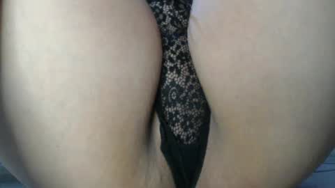 E L Z A  online show from 03-04-25, 12:12