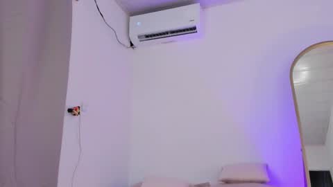 Michelle online show from 10-17-25, 07:38