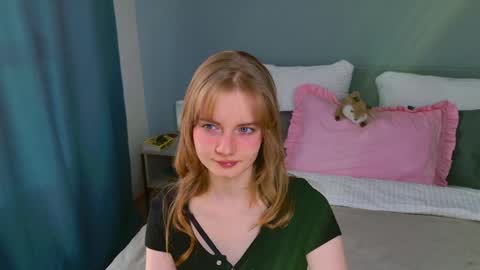 Chloyka online show from 04-16-26, 03:46