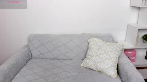 Elza online show from 04-25-26, 07:44