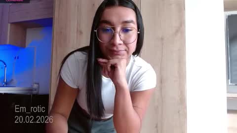 Emilia  online show from 02-20-26, 03:01