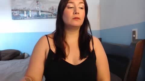 Snapshot of ema_gray8 chatting on 02-03-25, 12:57 Salome online show from 02-03-25, 12:57