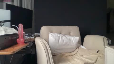 Ema Love online show from 01-13-26, 02:06