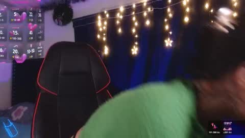 ema_ploxx online show from 12-04-25, 03:05