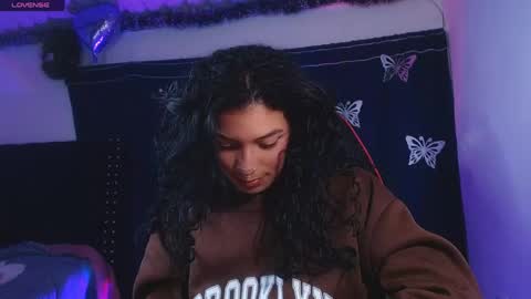 ema_ploxx online show from 04-17-26, 02:36