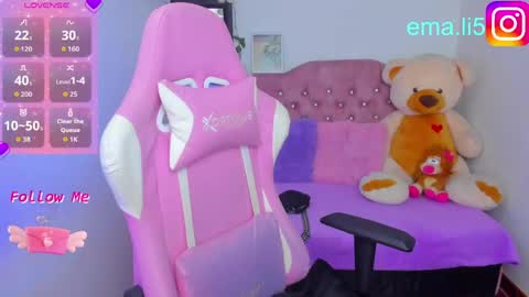 Snapshot of ema_tayy chatting on 06-03-26, 10:04 Ema online show from 06-03-26, 10:04
