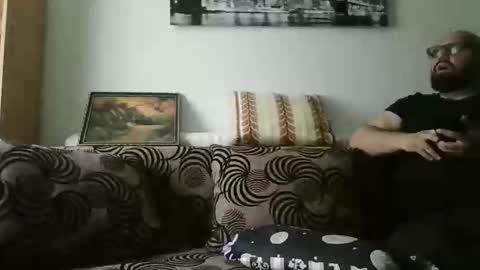 Snapshot of emanuel_berta chatting on 05-12-26, 11:29 emanuel_berta online show from 05-12-26, 11:29