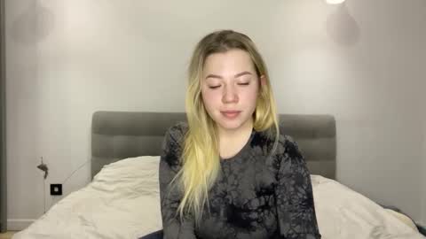 Alice online show from 12-16-25, 06:07