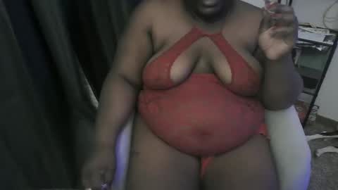 Snapshot of emberjoywoods chatting on 03-03-25, 11:35 Empress Ember online show from 03-03-25, 11:35