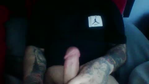 Snapshot of emecuatro20 chatting on 09-15-25, 02:50 emecuatro20 online show from 09-15-25, 02:50