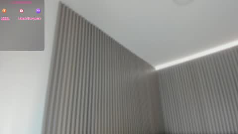 emelie_89 online show from 02-02-26, 11:53