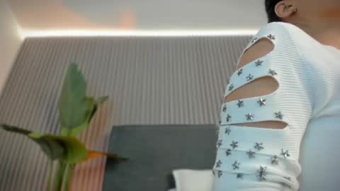 emelie_89 online show from 04-07-26, 11:32