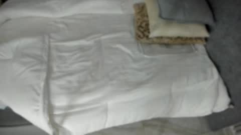 emelie_89 online show from 05-15-26, 12:01