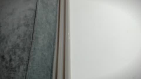 emelie_89 online show from 07-08-26, 11:48