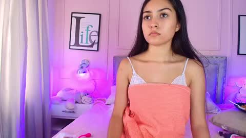 Emily  online show from 01-12-25, 05:54