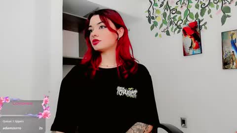 Snapshot of emely_peyton chatting on 10-21-25, 05:02 emely_peyton online show from 10-21-25, 05:02
