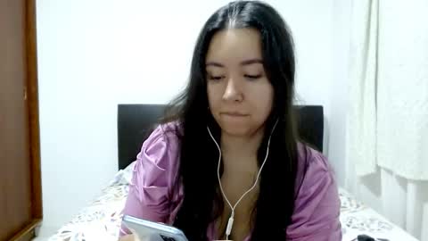 emely_sexx online show from 09-28-25, 10:09