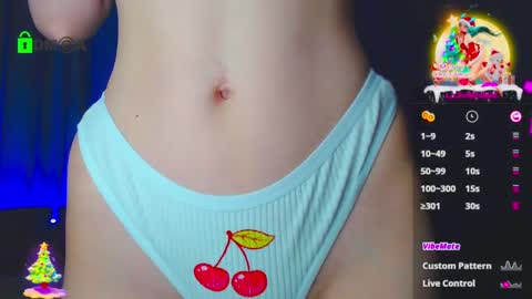 Snapshot of emelycrystal chatting on 01-04-25, 03:29 Emely online show from 01-04-25, 03:29