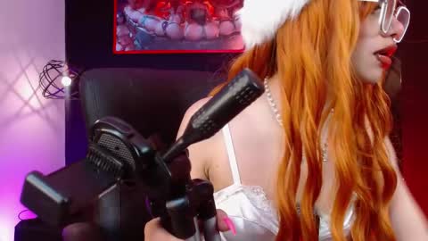 Danna online show from 03-08-26, 05:44