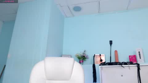 Snapshot of emerald_gh chatting on 07-31-26, 03:17 Danna online show from 07-31-26, 03:17
