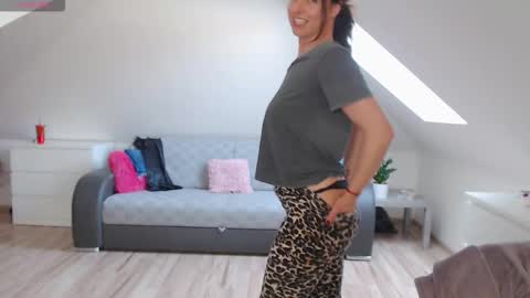 just me online show from 03-09-26, 12:09