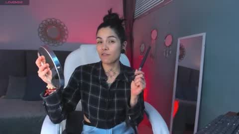 Esmeralda online show from 02-04-26, 01:17