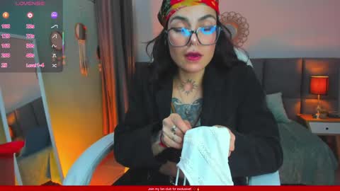 Esmeralda online show from 03-11-26, 05:19