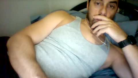 Snapshot of emgee88 chatting on 09-10-25, 05:57 emgee88 online show from 09-10-25, 05:57