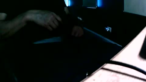 Snapshot of emi4850 chatting on 01-19-25, 08:19 emi4850 online show from 01-19-25, 08:19