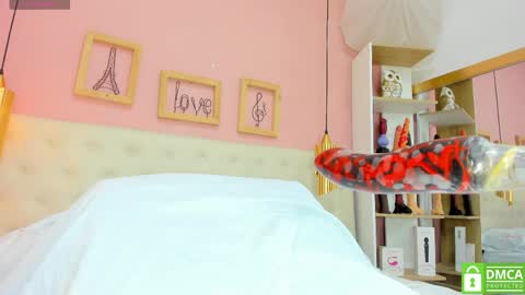 Snapshot of emi_sary chatting on 05-02-26, 07:41 Emily Sarai online show from 05-02-26, 07:41