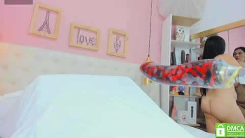 Snapshot of emi_sary chatting on 05-03-26, 07:31 Emily Sarai online show from 05-03-26, 07:31