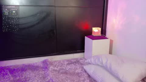     online show from 12-19-25, 02:29