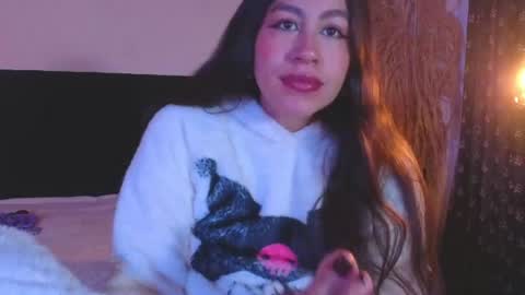 Emilia Gomez online show from 07-17-26, 11:06