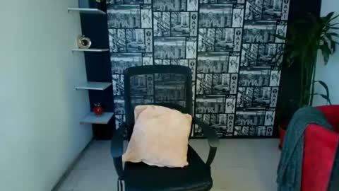 Emilia Gomez online show from 07-21-26, 03:31
