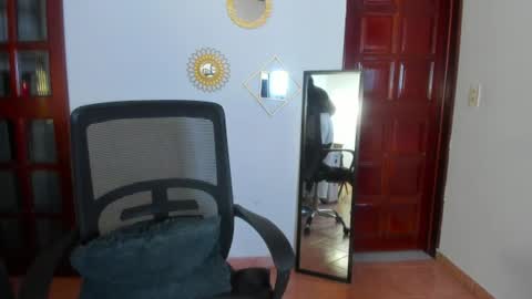 Emilia Gomez online show from 07-28-26, 03:02