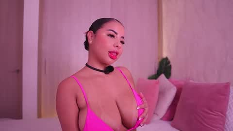    online show from 11-08-25, 04:51