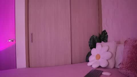    online show from 07-19-26, 11:41