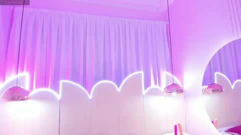 Emiily Grace online show from 03-20-26, 11:37