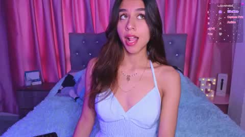 Snapshot of emiiscoot_1 chatting on 11-26-25, 05:58 Emily online show from 11-26-25, 05:58