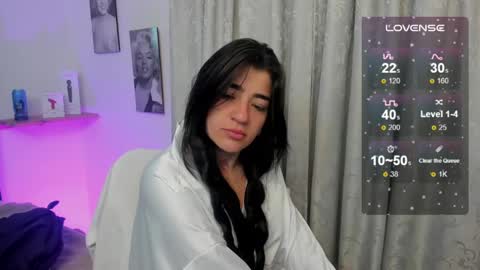 Snapshot of emilayton_ chatting on 01-25-25, 04:34 emilayton_ online show from 01-25-25, 04:34