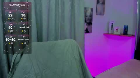 Snapshot of emilayton_ chatting on 02-04-25, 03:22 emilayton_ online show from 02-04-25, 03:22