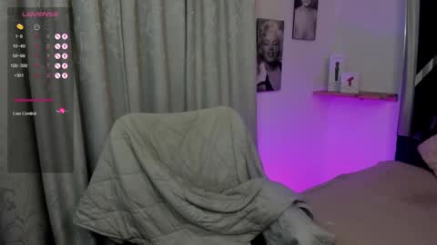 Snapshot of emilayton_ chatting on 02-11-25, 04:33 emilayton_ online show from 02-11-25, 04:33