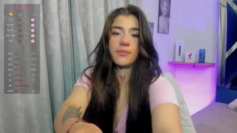 Snapshot of emilayton_ chatting on 03-05-25, 04:34 emilayton_ online show from 03-05-25, 04:34