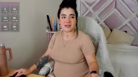 emilayton_ online show from 03-07-26, 08:28