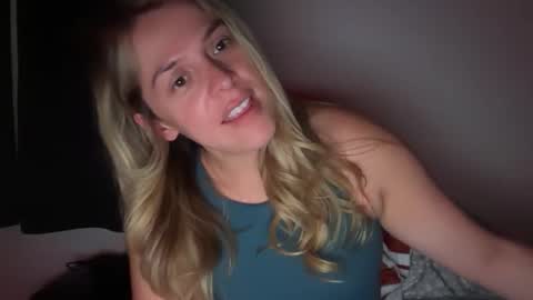 emilelovesyou online show from 05-20-26, 04:51